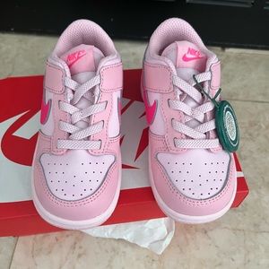 Nike Dunk Low pink sneakers